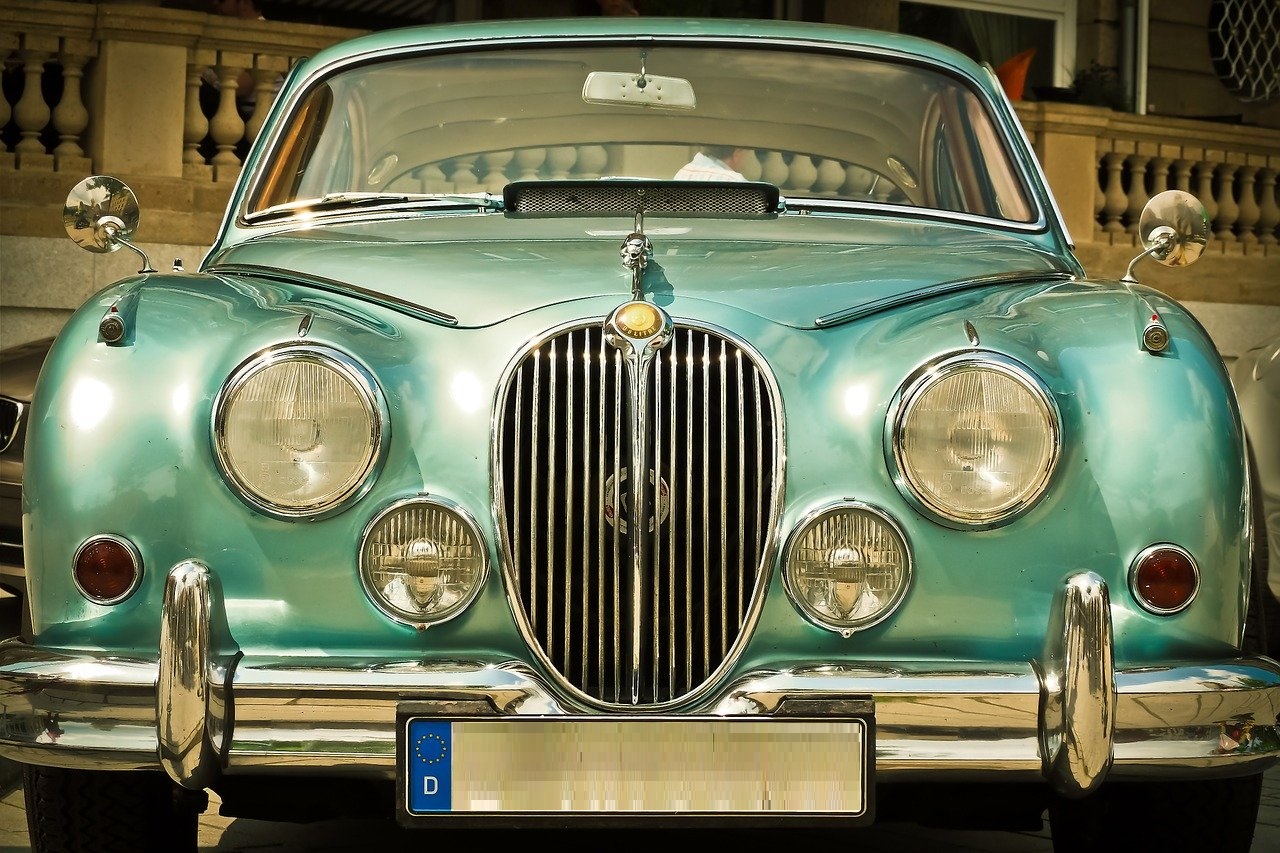 Comment expliquer le succès des marques de voitures anglaises ?