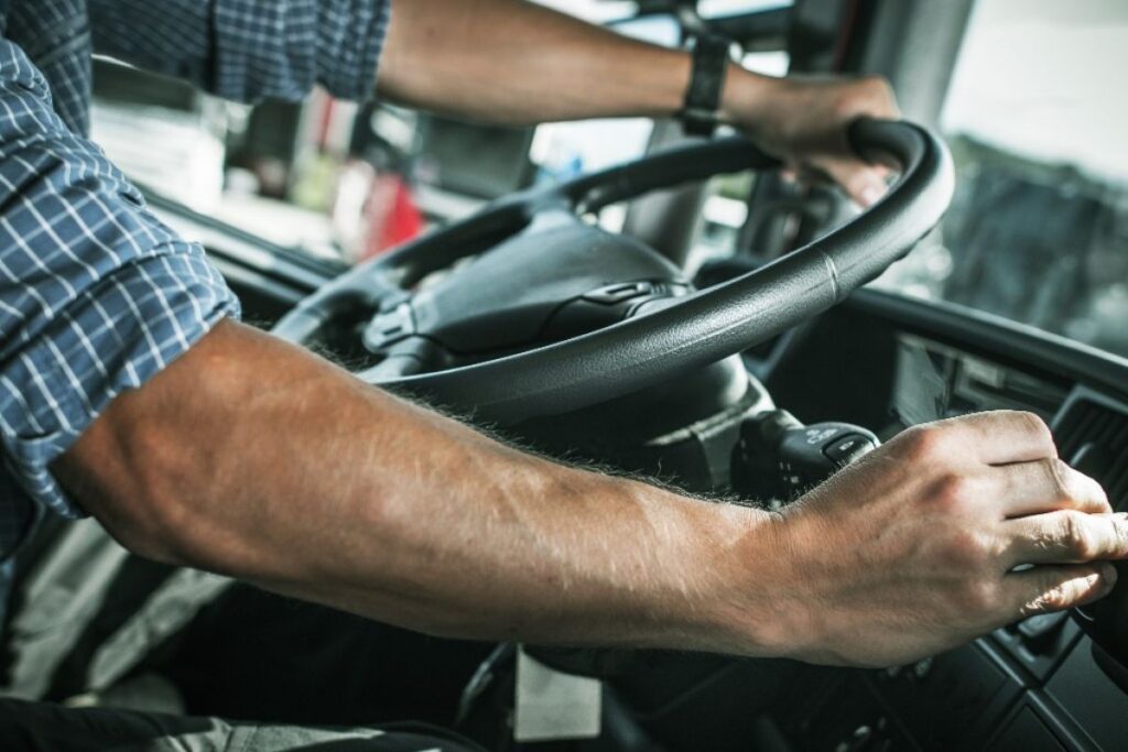 Formation-devenir-chauffeur-poids-lourd