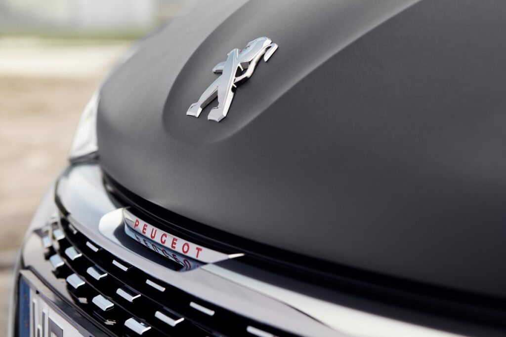 logo peugeot